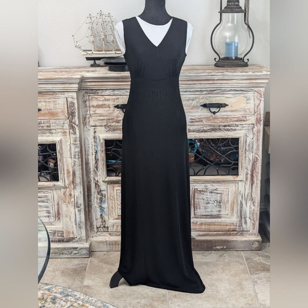 Coldwater Creek V-neckline Maxi Dress Size 4-6 Black